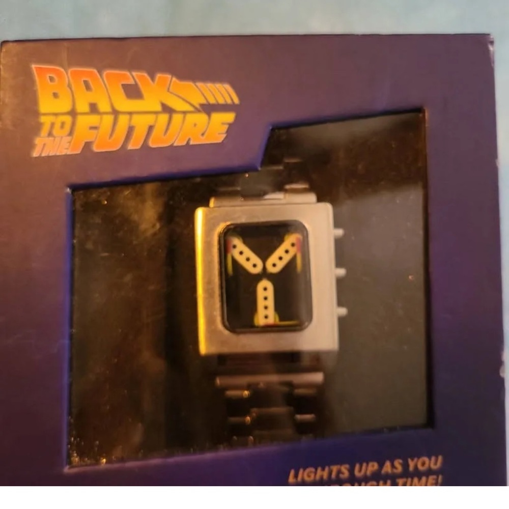 Size 11 shoe, hat, and watch- in excellent condition